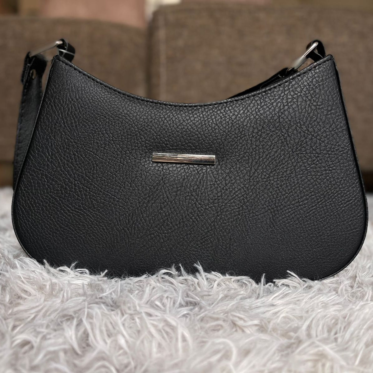 Baguette Black
