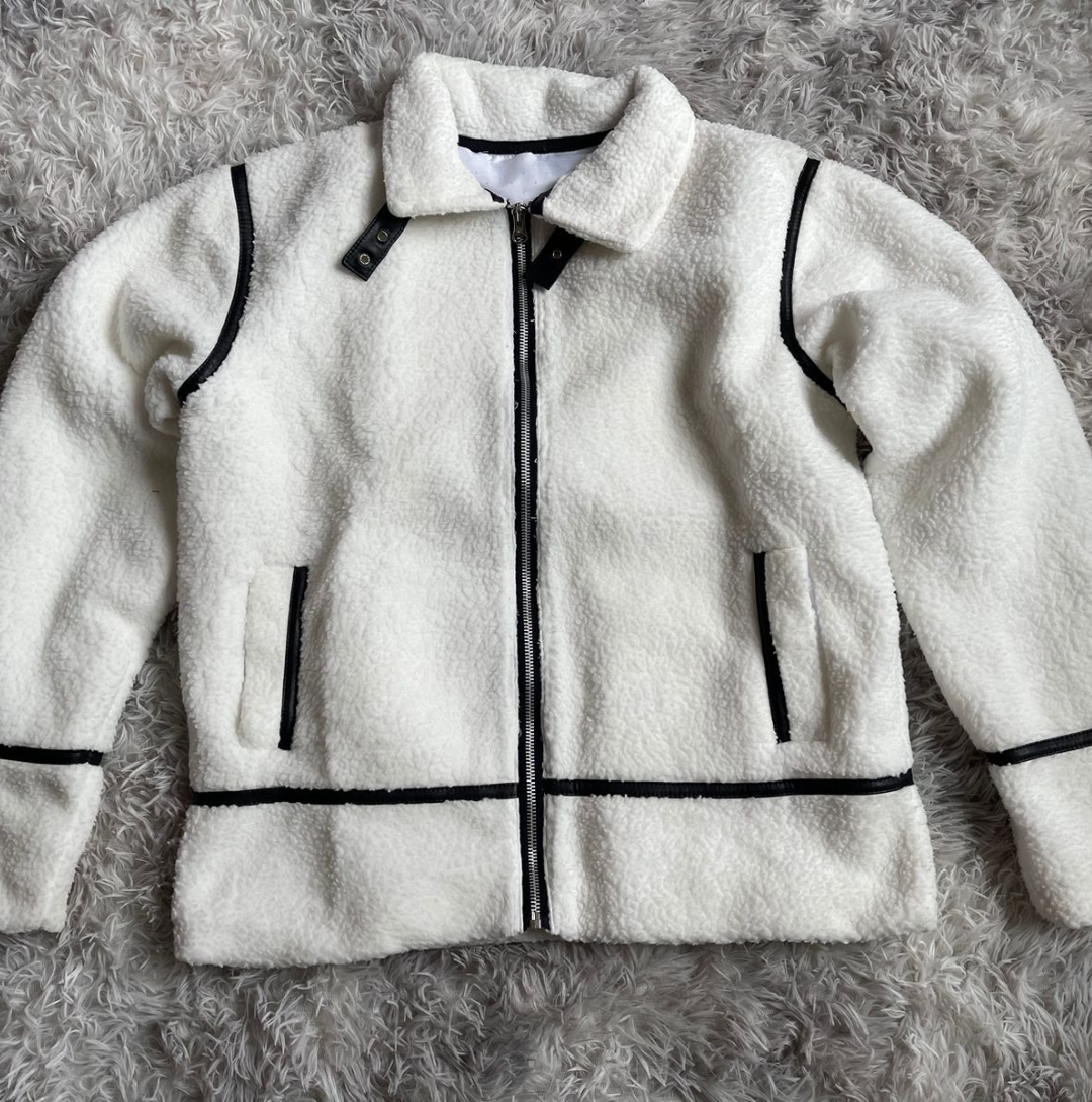 Chaqueta Fluffly White